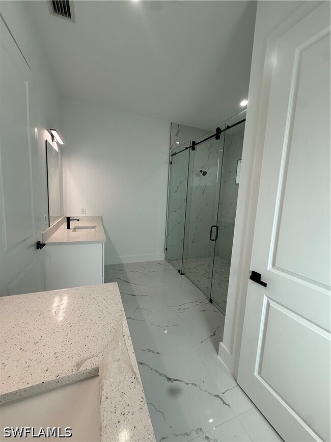 Building Photo - 2863 52nd Ave NE