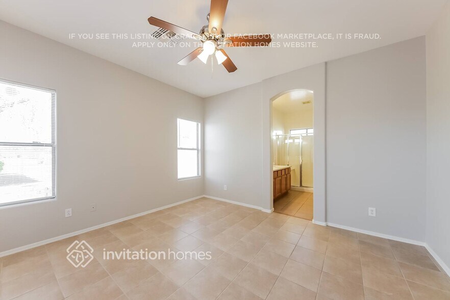Building Photo - 2258 S 88th Dr