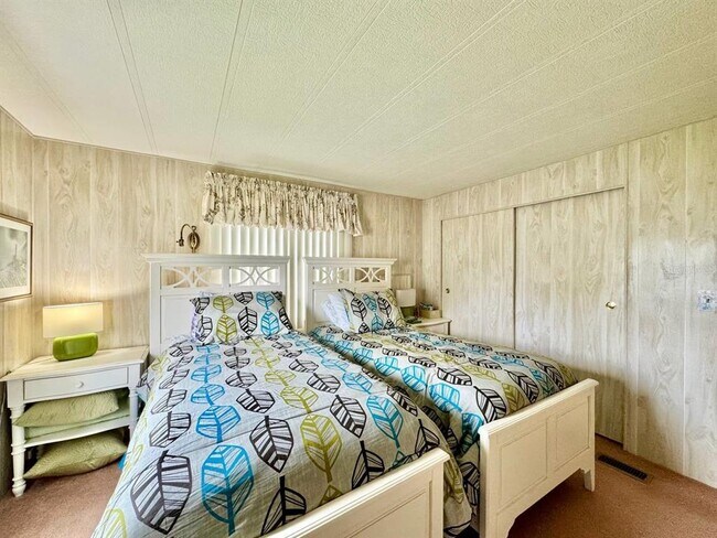 Building Photo - 89 Cypress Dr