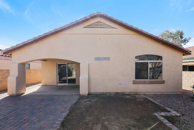 Building Photo - 6898 W Quailwood Way