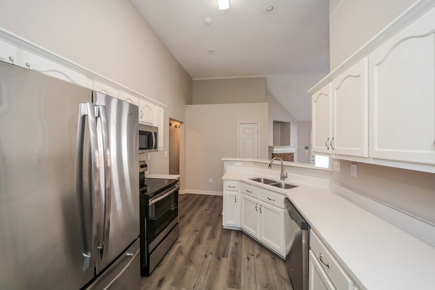 Building Photo - 2773 Misty Valley Dr