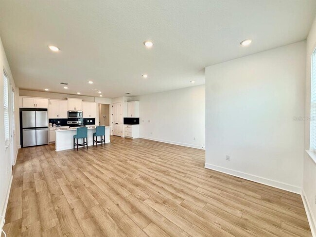 Building Photo - 2031 Wild Heron Ct