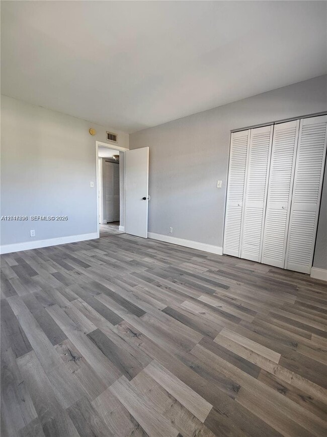 Building Photo - 4719 NW 9th Dr