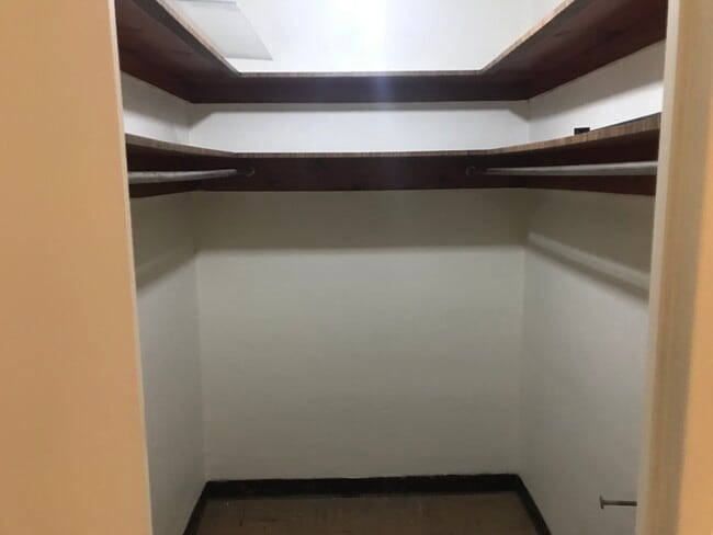 Building Photo - Hoodridge Terrace Apartments