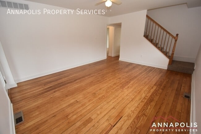 Building Photo - 254 Severn Rd