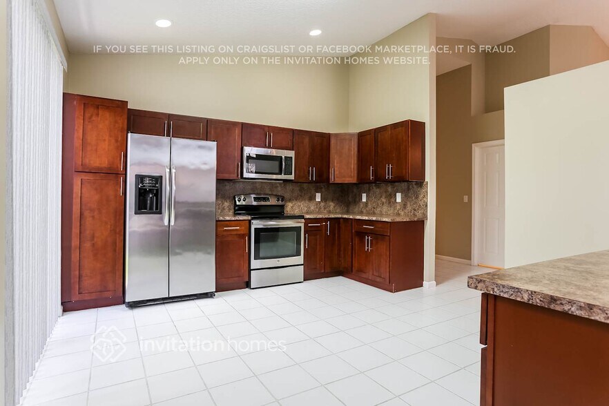 Building Photo - 6875 Northtree Ct