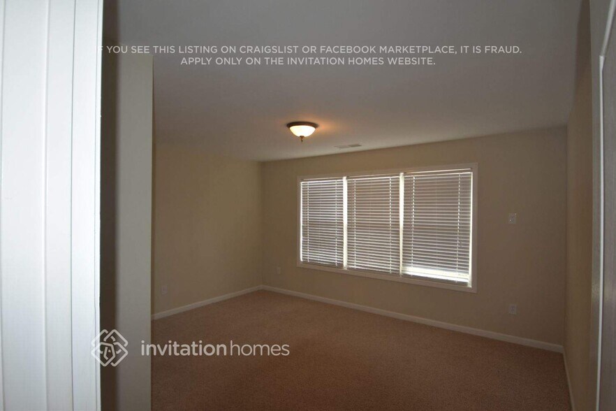 Building Photo - 416 Icicle Ct