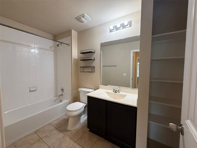 Building Photo - 503 Libani Ln