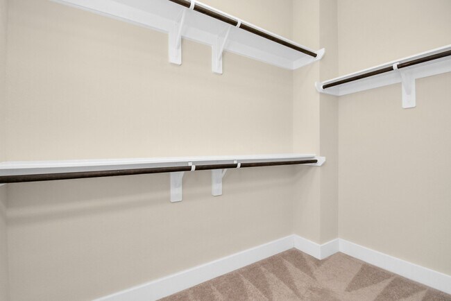 Building Photo - 1722 Summerlyn Ter Dr