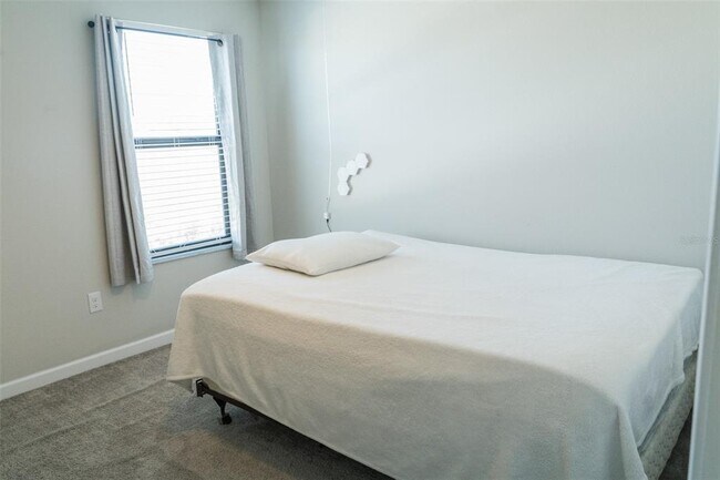 Building Photo - 13234 Orca Sound Dr