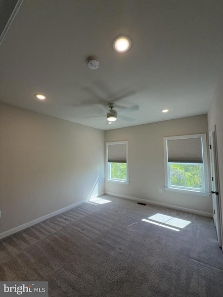 Building Photo - 7231 Mountaineer Dr