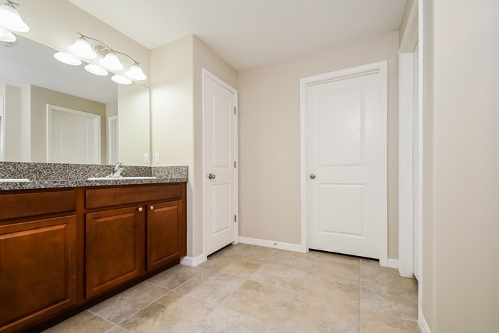 Building Photo - 6719 Trent Creek Dr