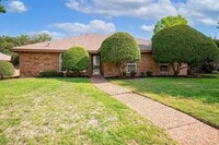 Building Photo - 4449 Boston Dr