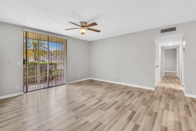 Building Photo - 22795 SW 66th Ave