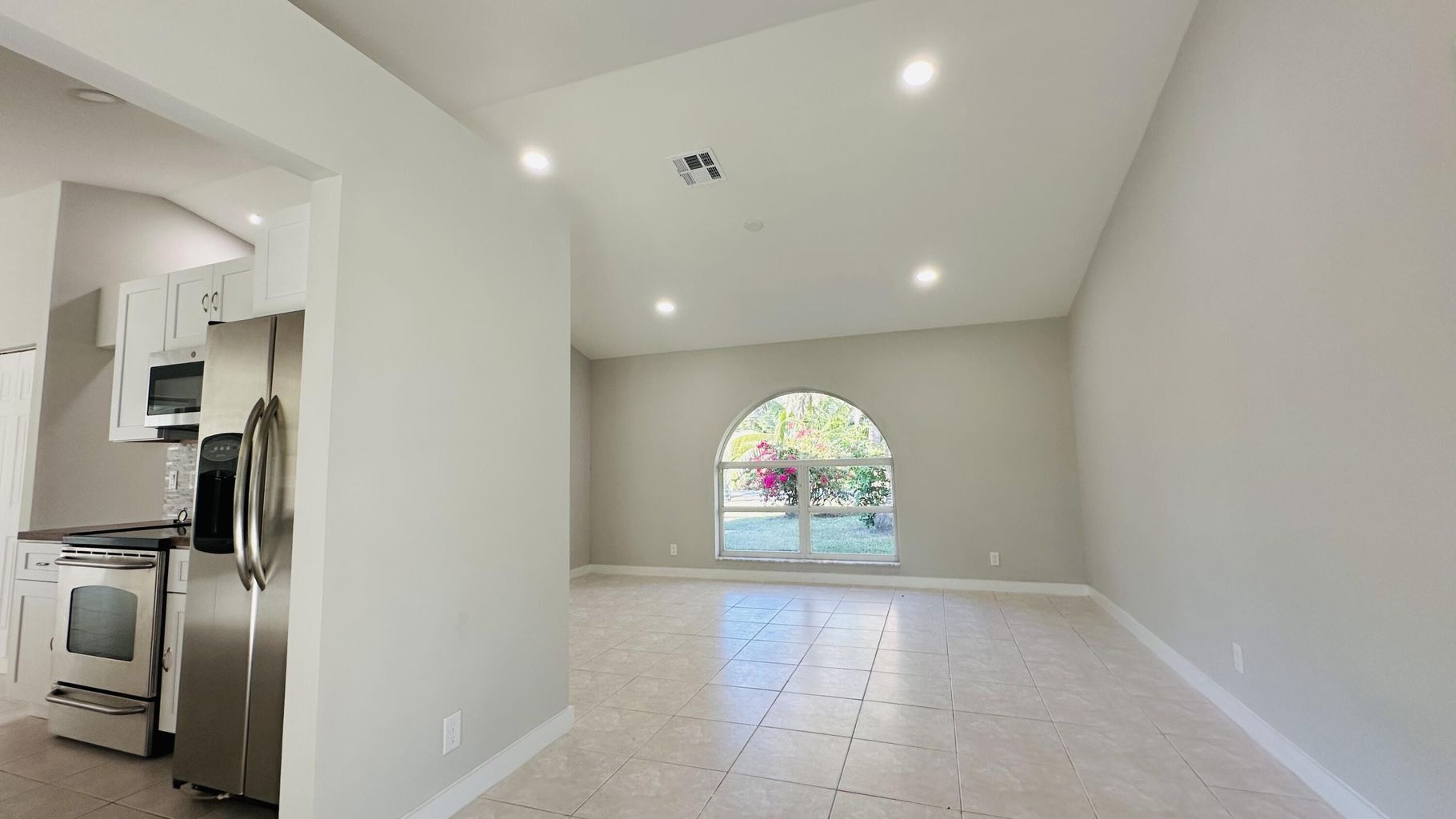 Building Photo - 12816 67th St N