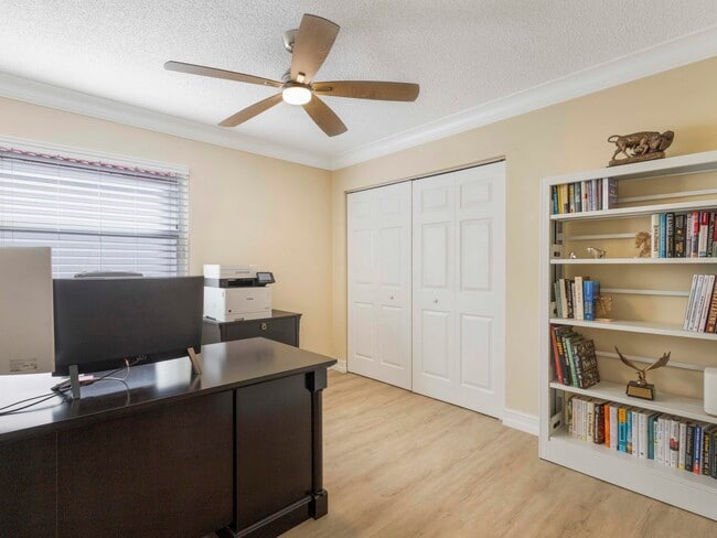 Building Photo - 9734 Harbour Lake Cir