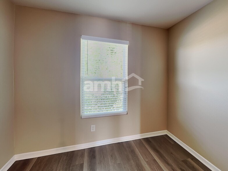 Building Photo - 1624 Wagner Dr