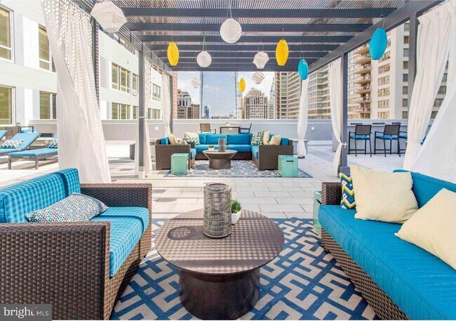 Building Photo - 1900 Arch St