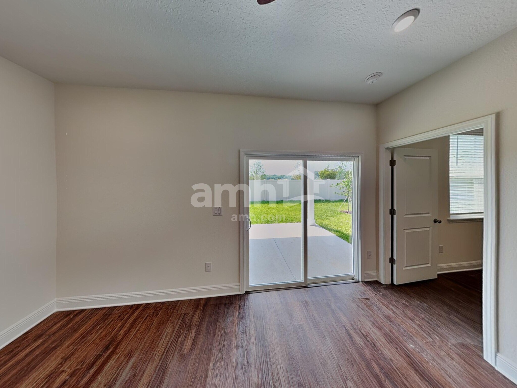 Building Photo - 375 Onate Cir