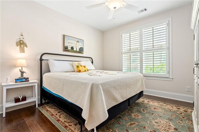 Building Photo - Spacious 4BR Home Near Auburn University –...