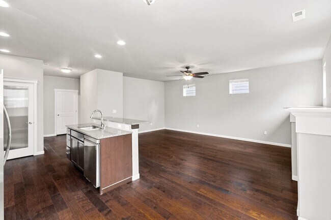 Building Photo - Two-story Home in Freestone at Bayside