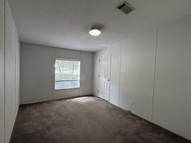 Building Photo - 14191 NW 72nd Terrace