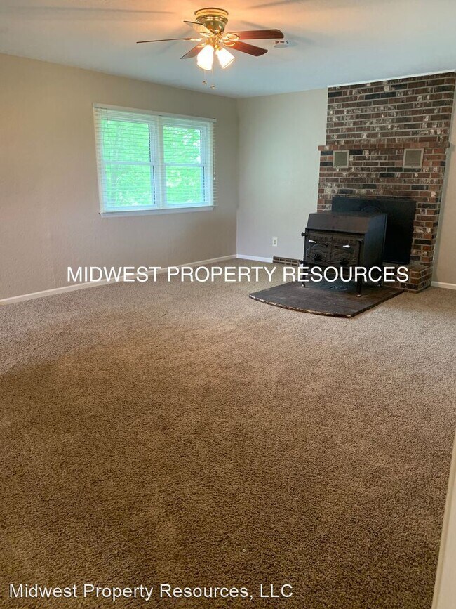 Building Photo - 3 br, 2 bath House - 15501 S Evans Rd