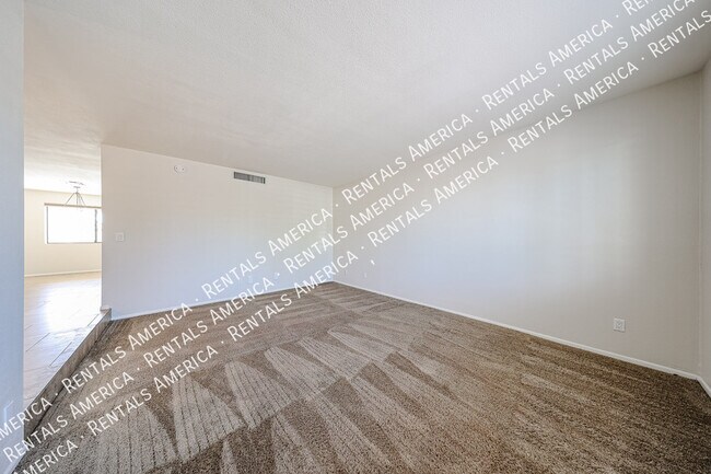 Building Photo - 2636 S Reyes
