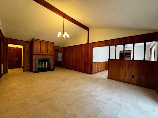 Building Photo - 24231 Shellbrook Dr