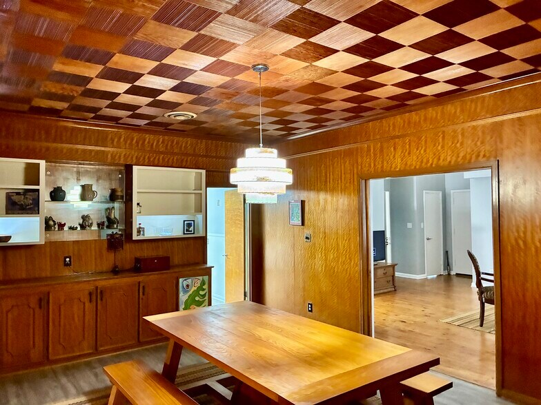 Building Photo - 4429 Brook Dr