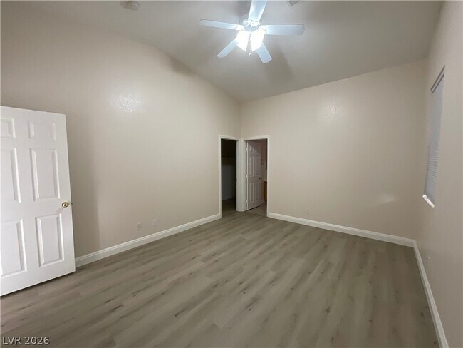 Building Photo - 93 Cree Ave