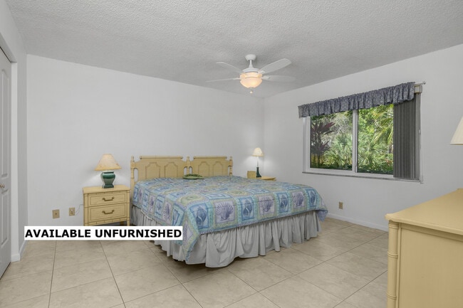 Building Photo - 190 Palm Dr