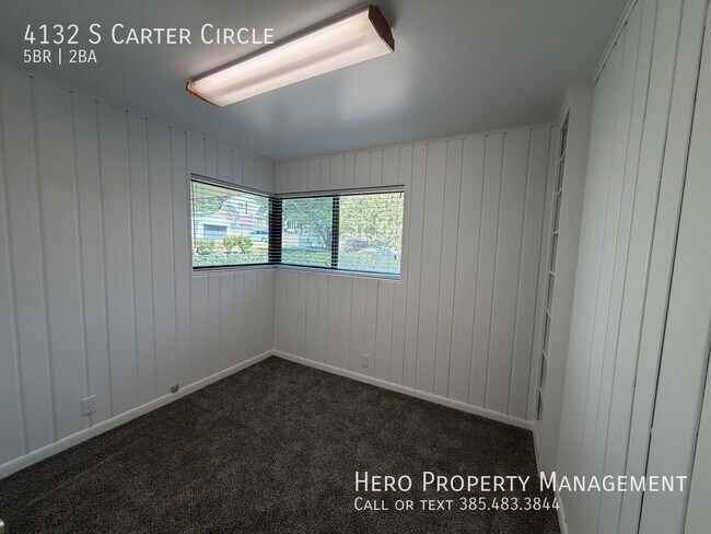 Building Photo - 4132 S Carter Cir