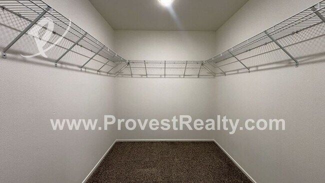 Building Photo - 15090 Coral Pl