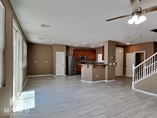 Building Photo - 6589 Pacific Screech Pl