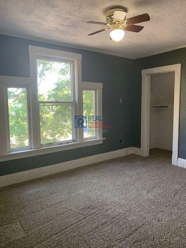 Building Photo - 1531 9th Ave