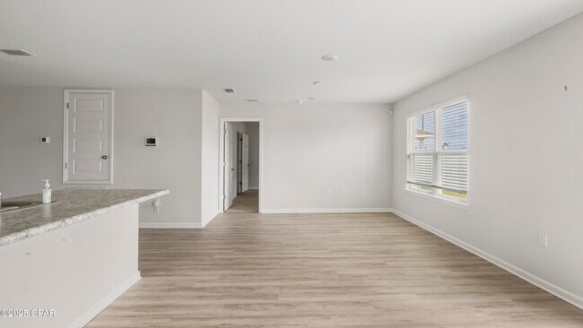 Building Photo - 6644 Slabinski Ln