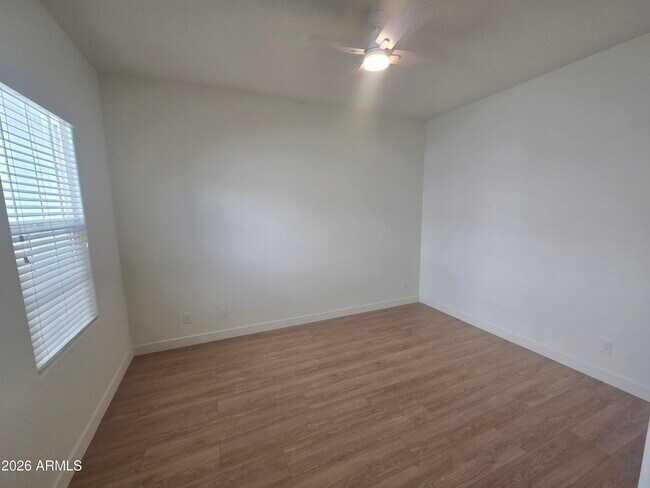 Building Photo - 20849 W Werner Pl