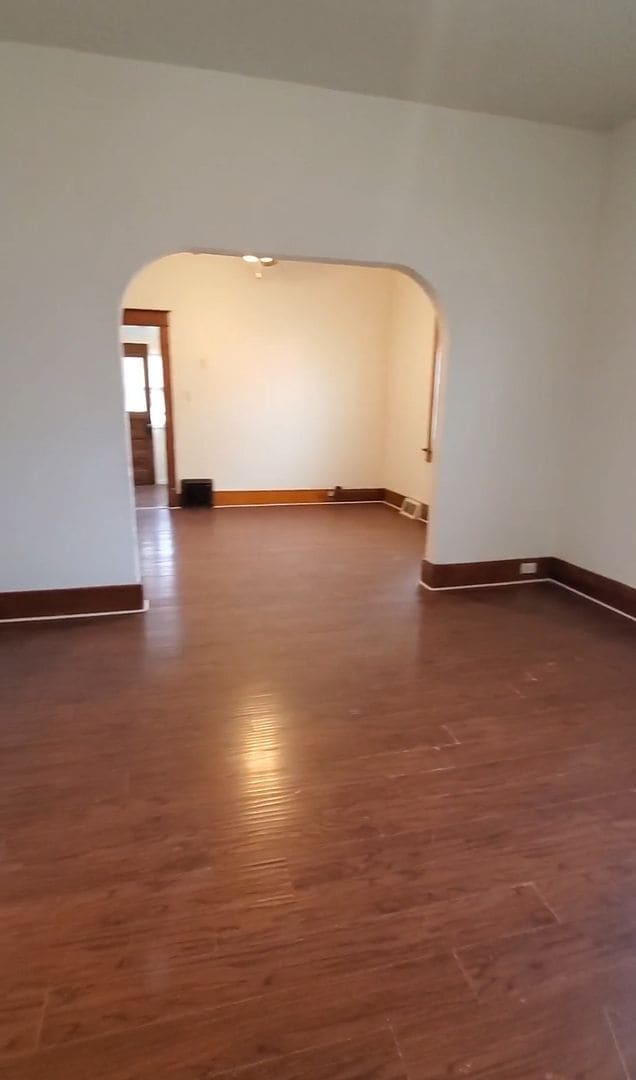 Building Photo - 2 Bedroom 2 Bath Single Family Home