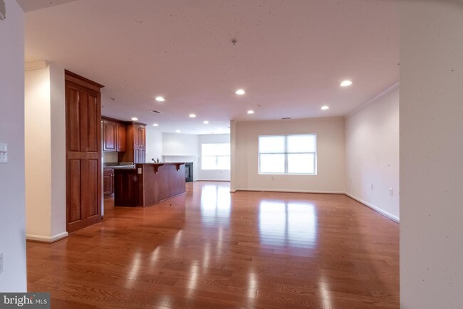 Building Photo - 12236 Roundwood Rd