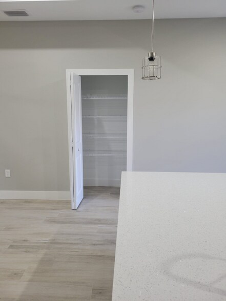 Building Photo - 4611-4611 29th St SW