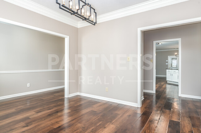 Building Photo - 8536 Plantation Ridge Rd