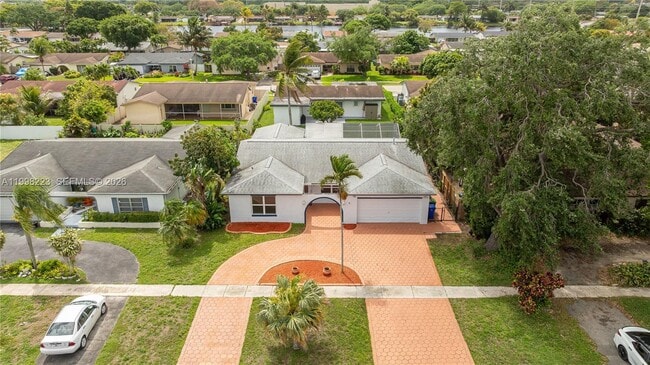 Building Photo - 8970 Johnson St