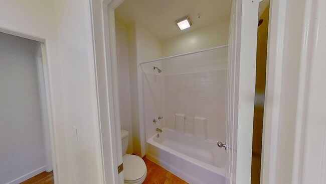 Building Photo - 1807 Ladrillo Aisle