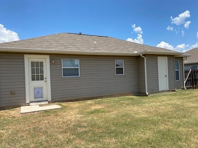 Building Photo - 1716 Red Oak Ct