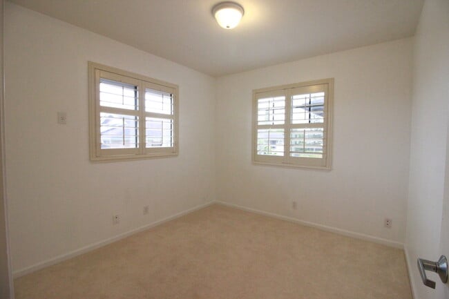 Building Photo - Mililani Mauka - 3 Bedroom, 2.5 Bath, 2 Pa...