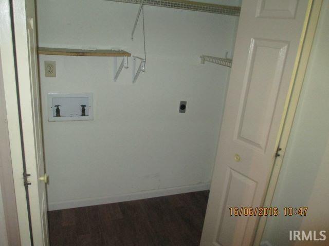 Building Photo - 1302 S Hickory Grove Ln