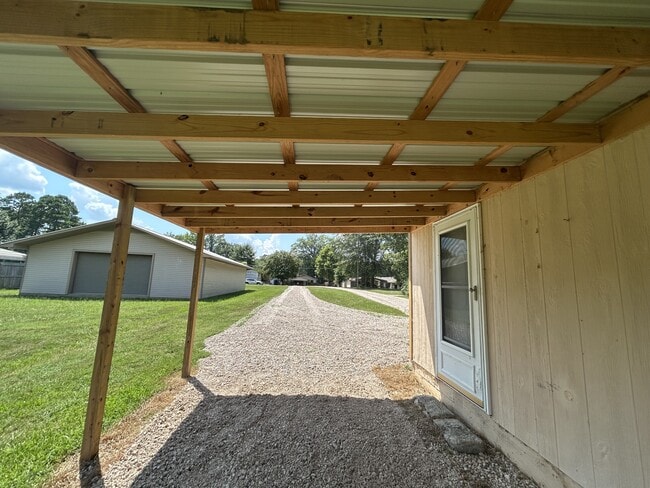 Building Photo - 1663 Treasure Isle Rd