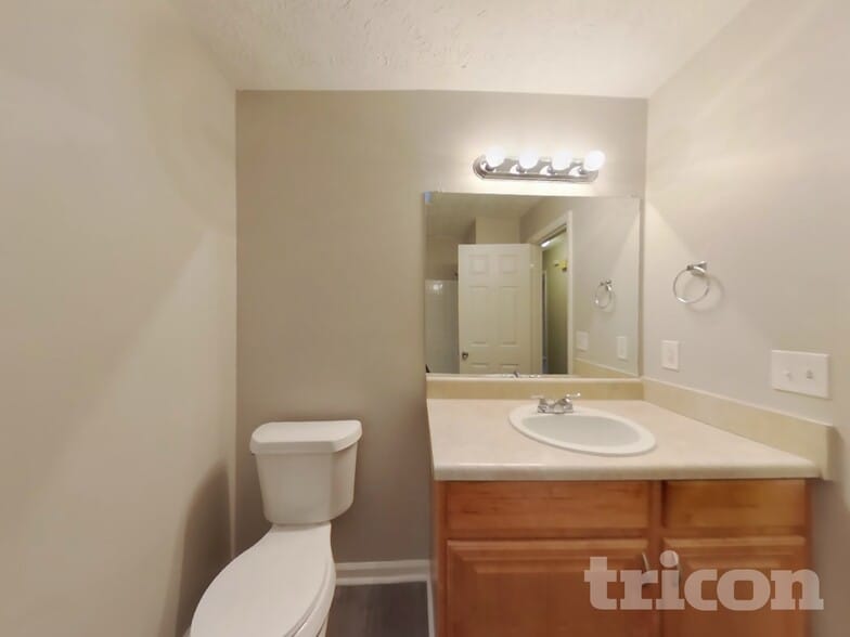 Building Photo - 3510 Cove Terrace