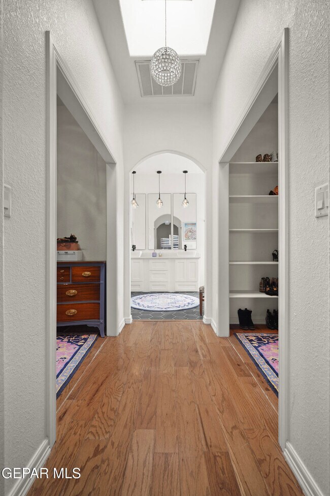 Building Photo - 1405 Cloud Ridge Dr